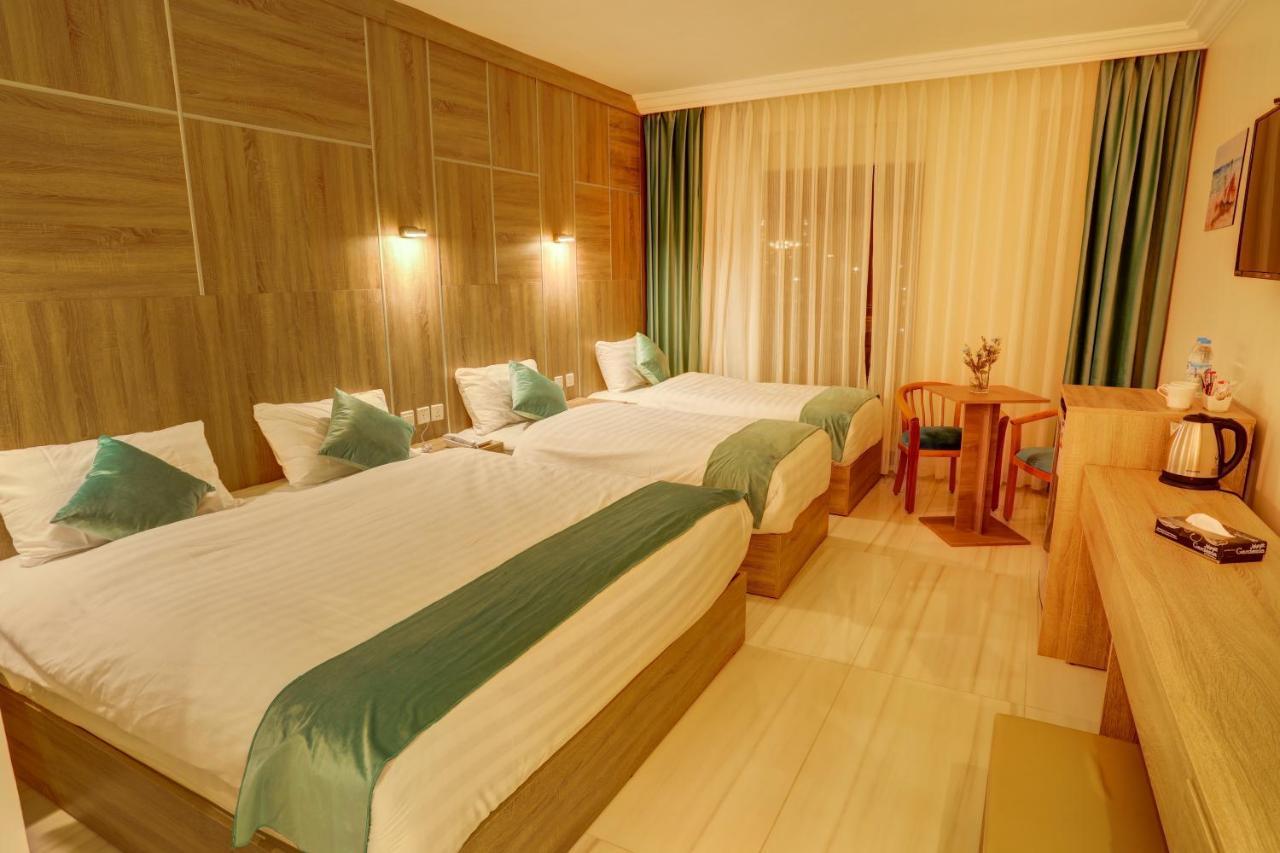 Turquoise Hotel Aqaba Eksteriør billede